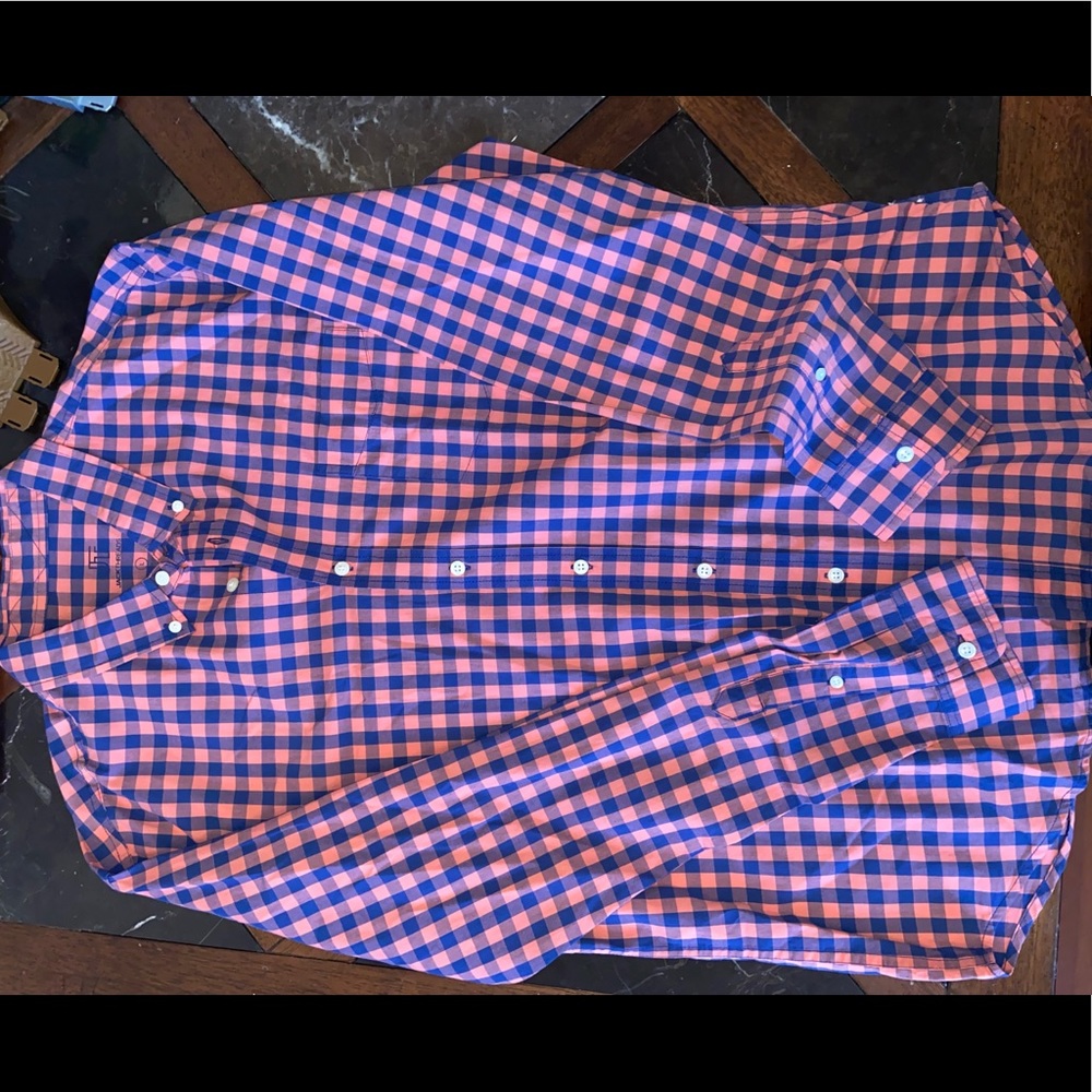 SOLD!! Bundle!!! Mens button up shirts!!